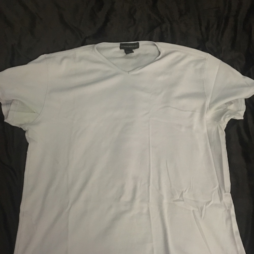 Banana Republic V neck short sleeve t shirt